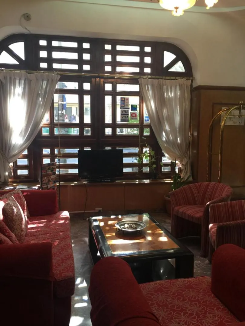 Astoria Hotel 12