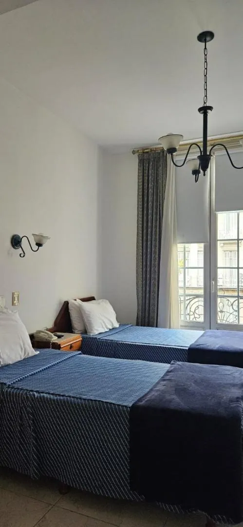 Astoria Hotel 7